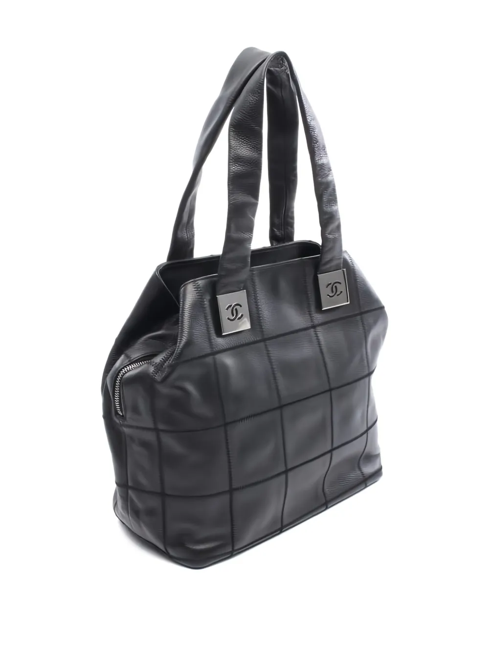 Pre-owned Chanel 2003-2004 Chocolate Bar Silver Shoulder Bag In Black