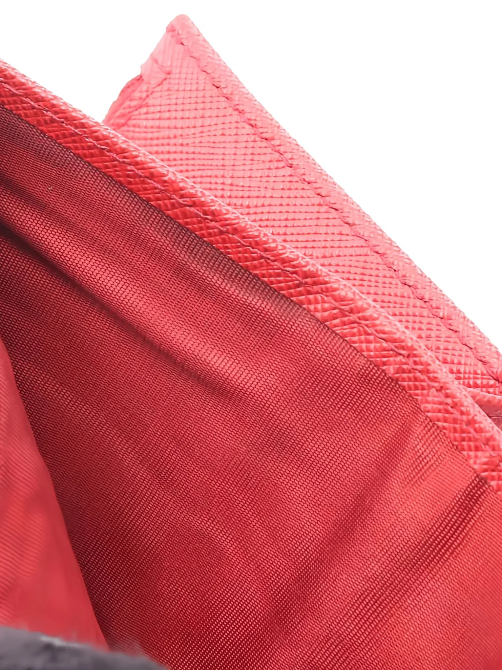 Pre-owned Prada Triangle-logo Bi-fold Wallet In Red
