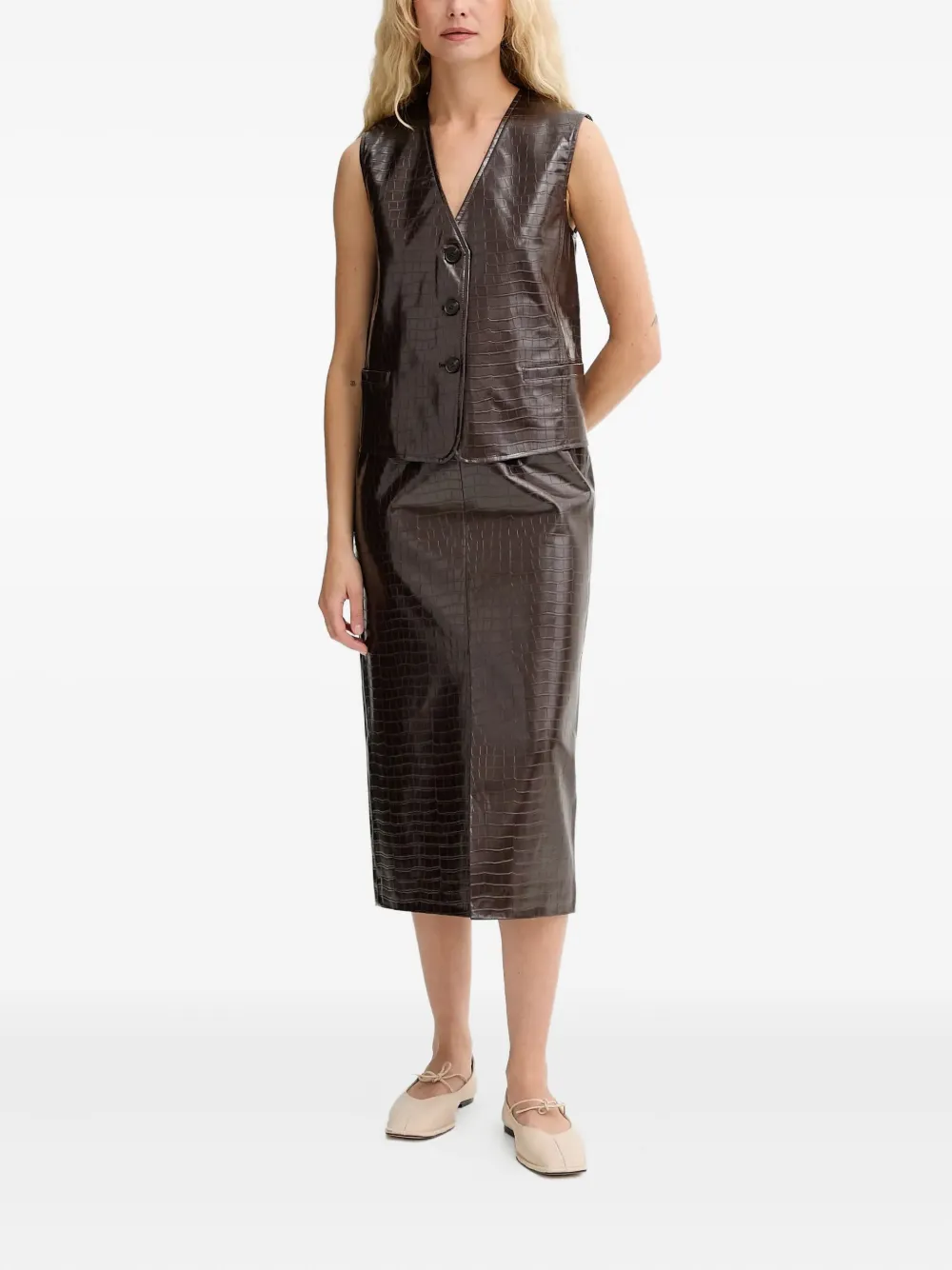 Isabelle Blanche button-up crocodile-effect waistcoat | Waistcoats & Gilets | Image 2