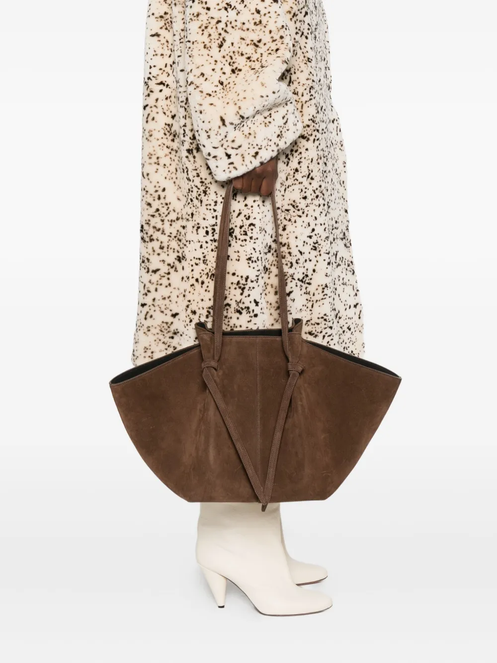 Yuzefi knot-detail tote bag - Bruin