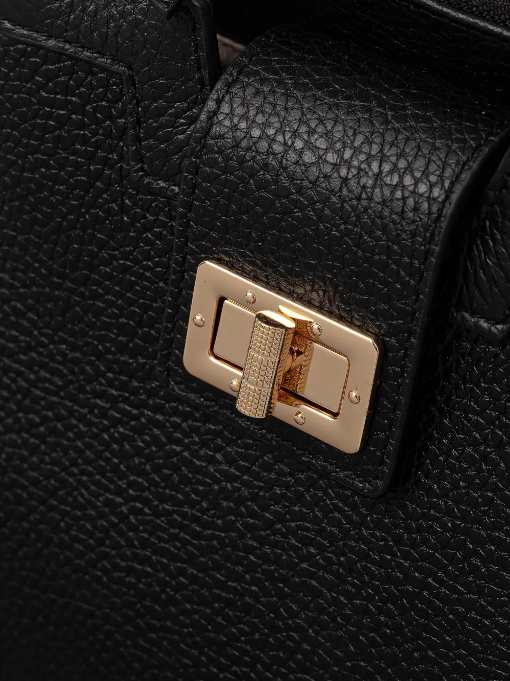 Geox Leonory Leather Tote Bag In Black