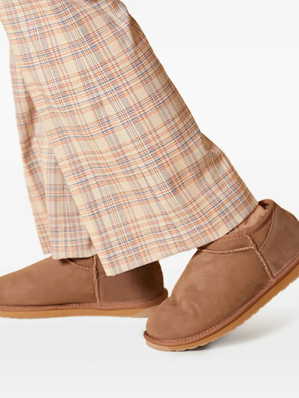  Emu Australia Round-toe Stitched Boots - Brown 