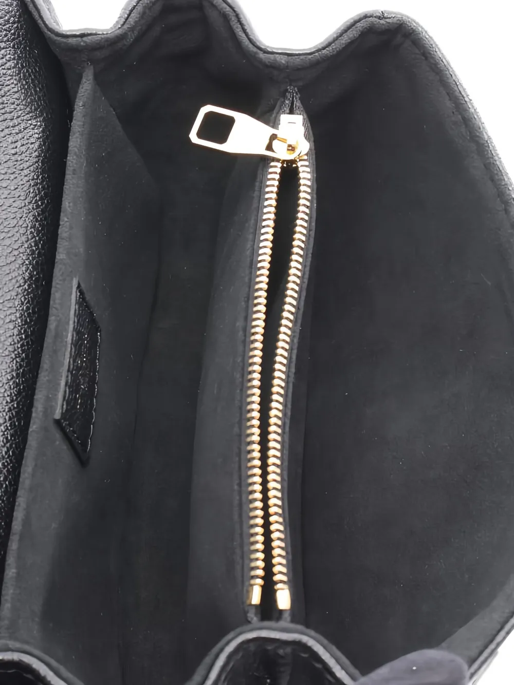 Pre-owned Louis Vuitton Métis Monogram-empreite Cross Body Bag In Black