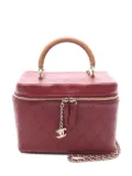 CHANEL Pre-Owned diamond-quilted two-way vanity bag - Red