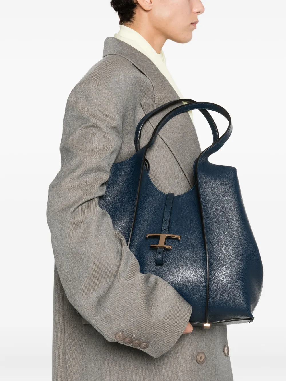 Tod's Medium Leather Tote Bag In Blue