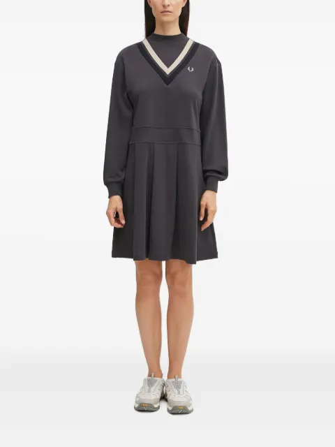 Fred Perry vestido corto con logo bordado