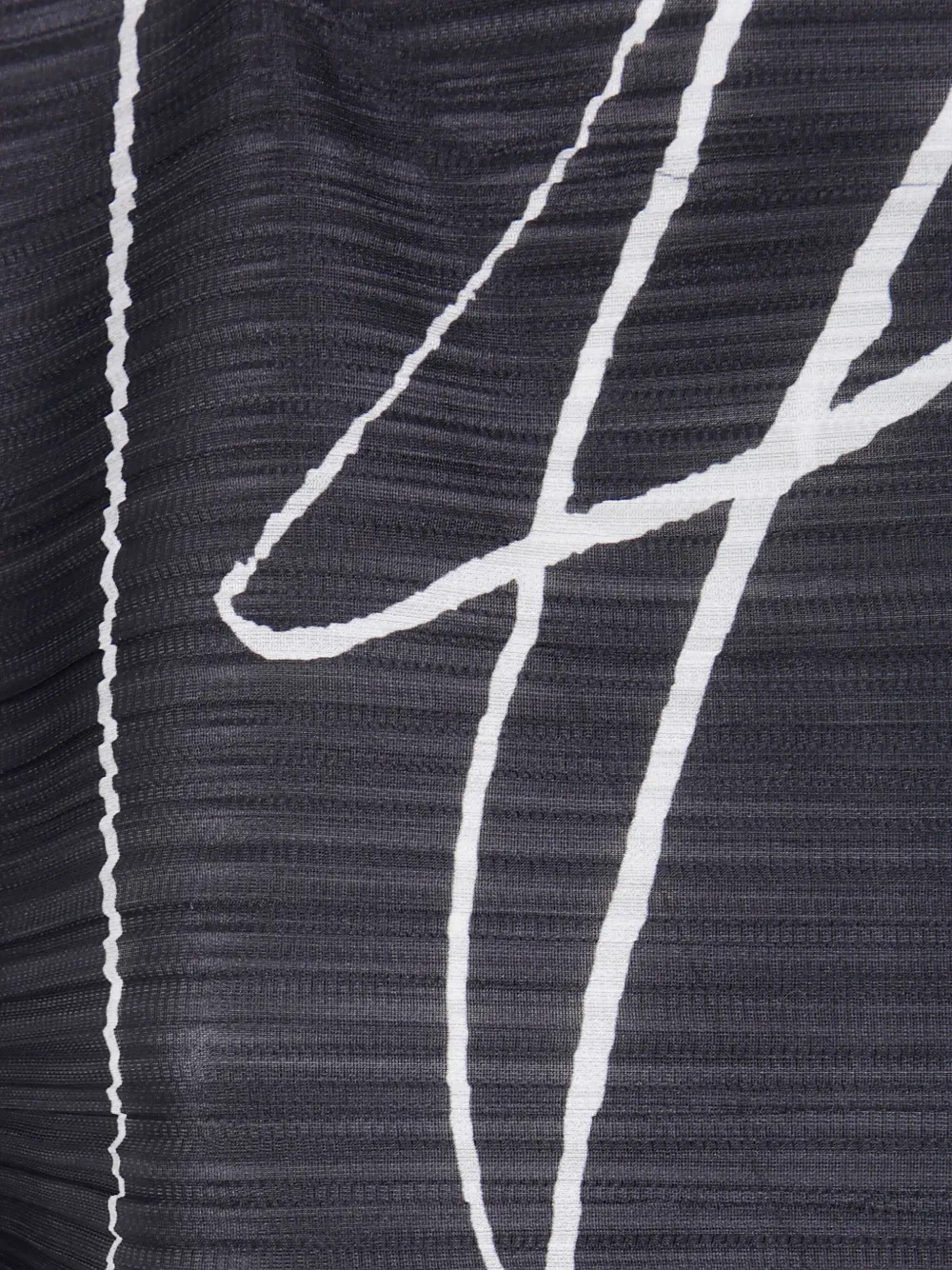 Issey Miyake Graphic-print Pleated Tunic In Black