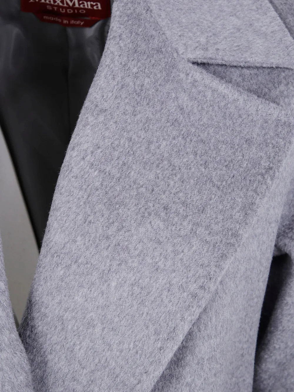 Max Mara Tie-fasteing Coat In Gray