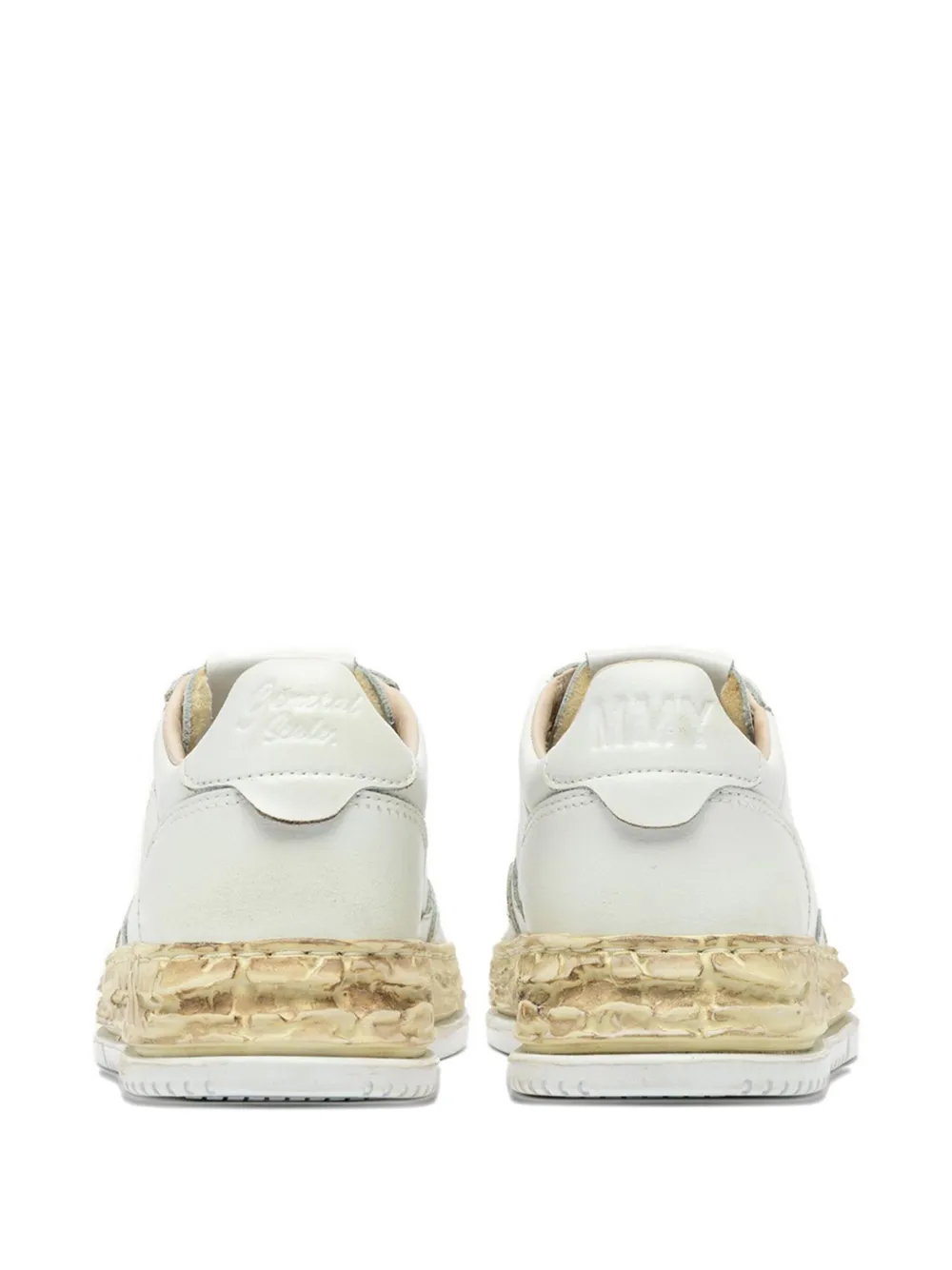 General Scale. Medalist sneakers Wit