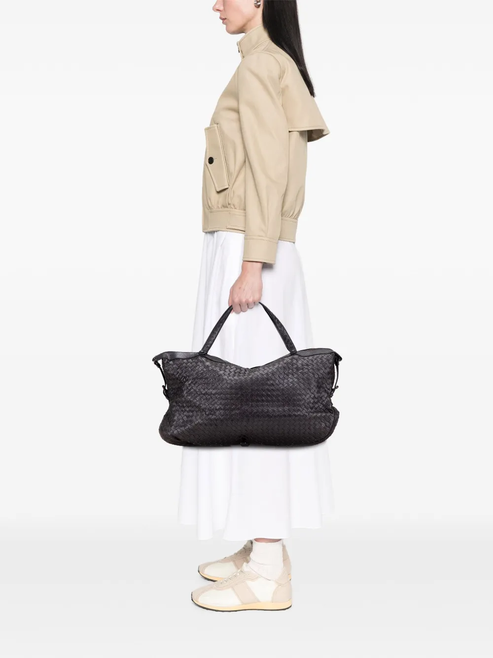 Bottega Veneta Pre-Owned 2008 Goatskin Intrecciato East West Belly Bag travel bag | Pre-Owned | Image 2