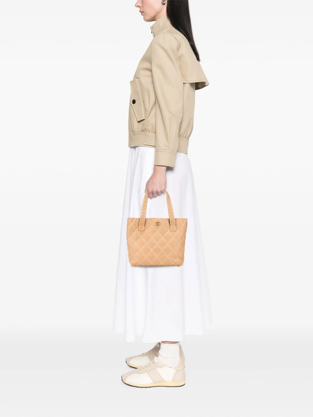 CHANEL Pre-Owned 2003-2004 Small CC Calfskin Wild Stitch tote bag | Pre-Owned | Image 2