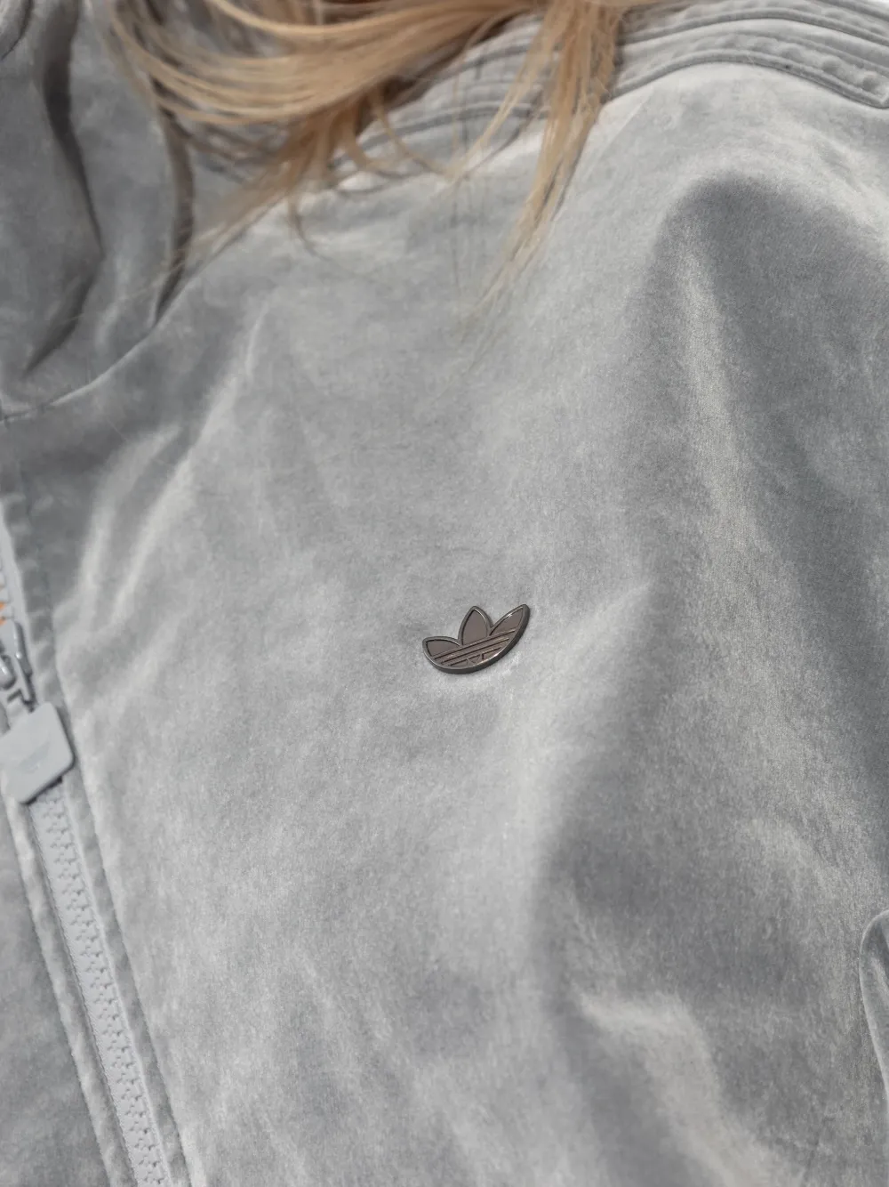 adidas Jack met geborduurd logo Grijs