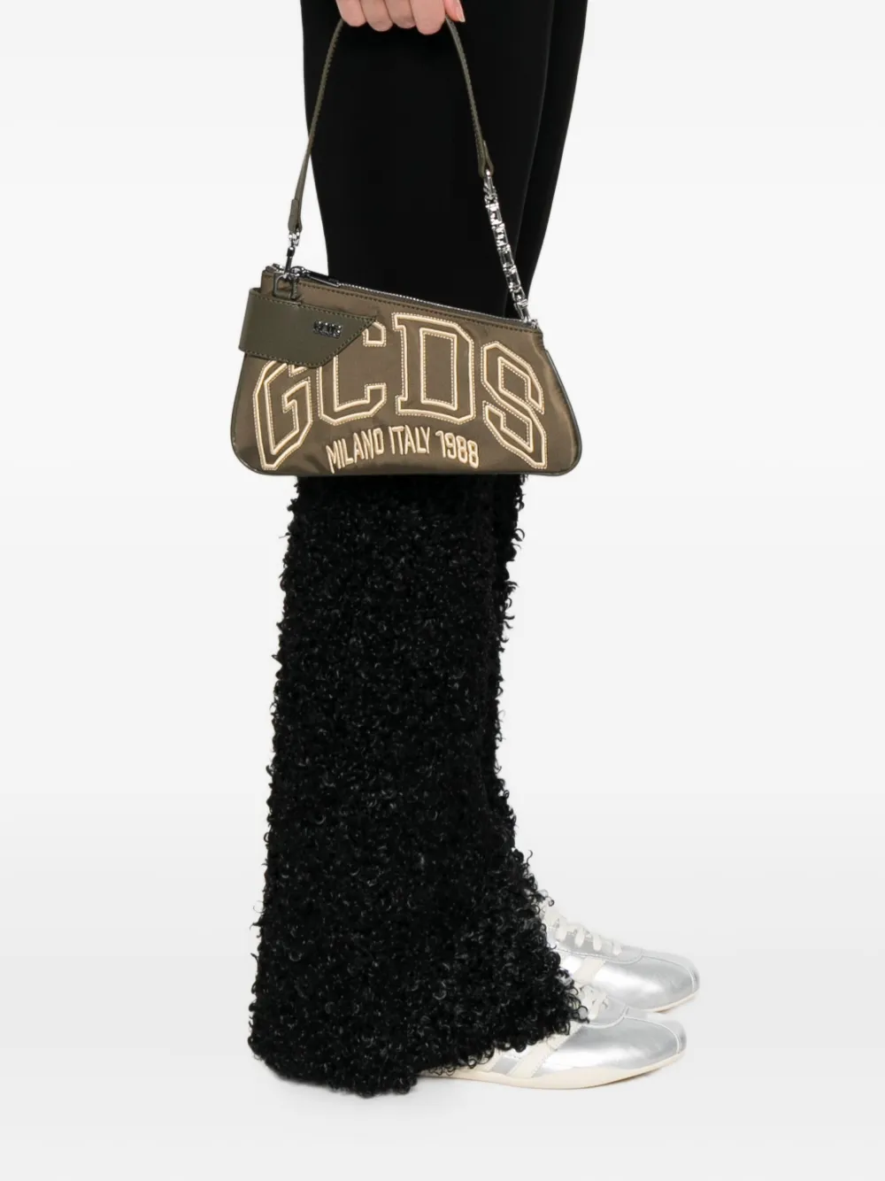 GCDS logo-appliqué shoulder bag - Groen