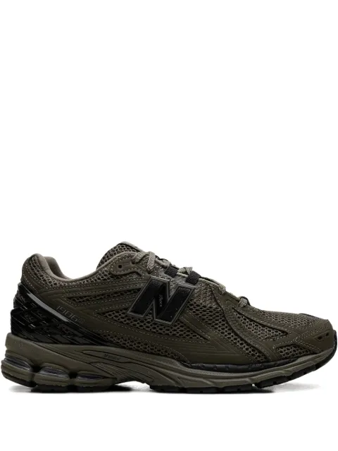 New Balance tenis con logo 1906