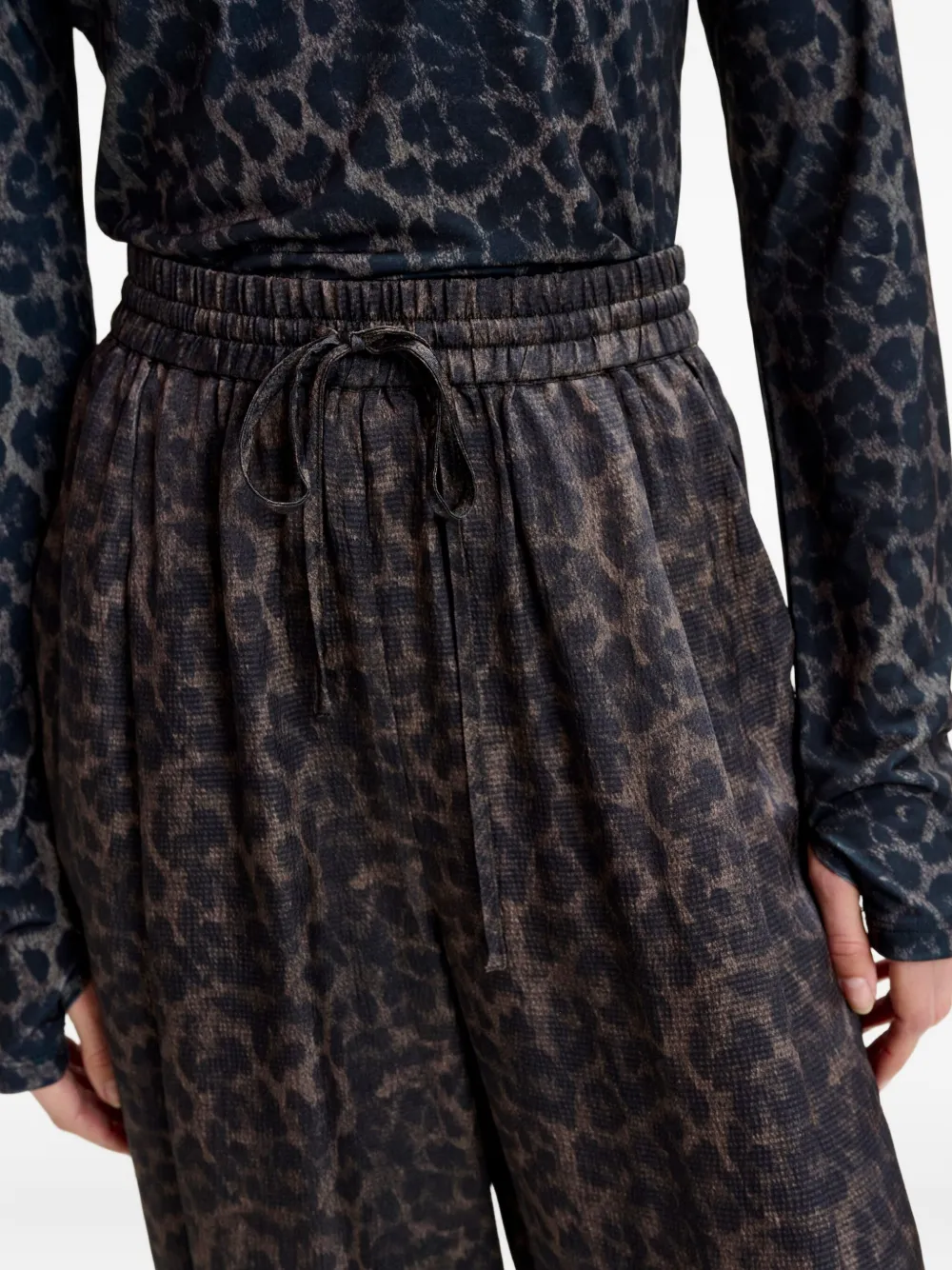 Essentiel Antwerp Irving Leopard-print Drawstring Trousers In Black