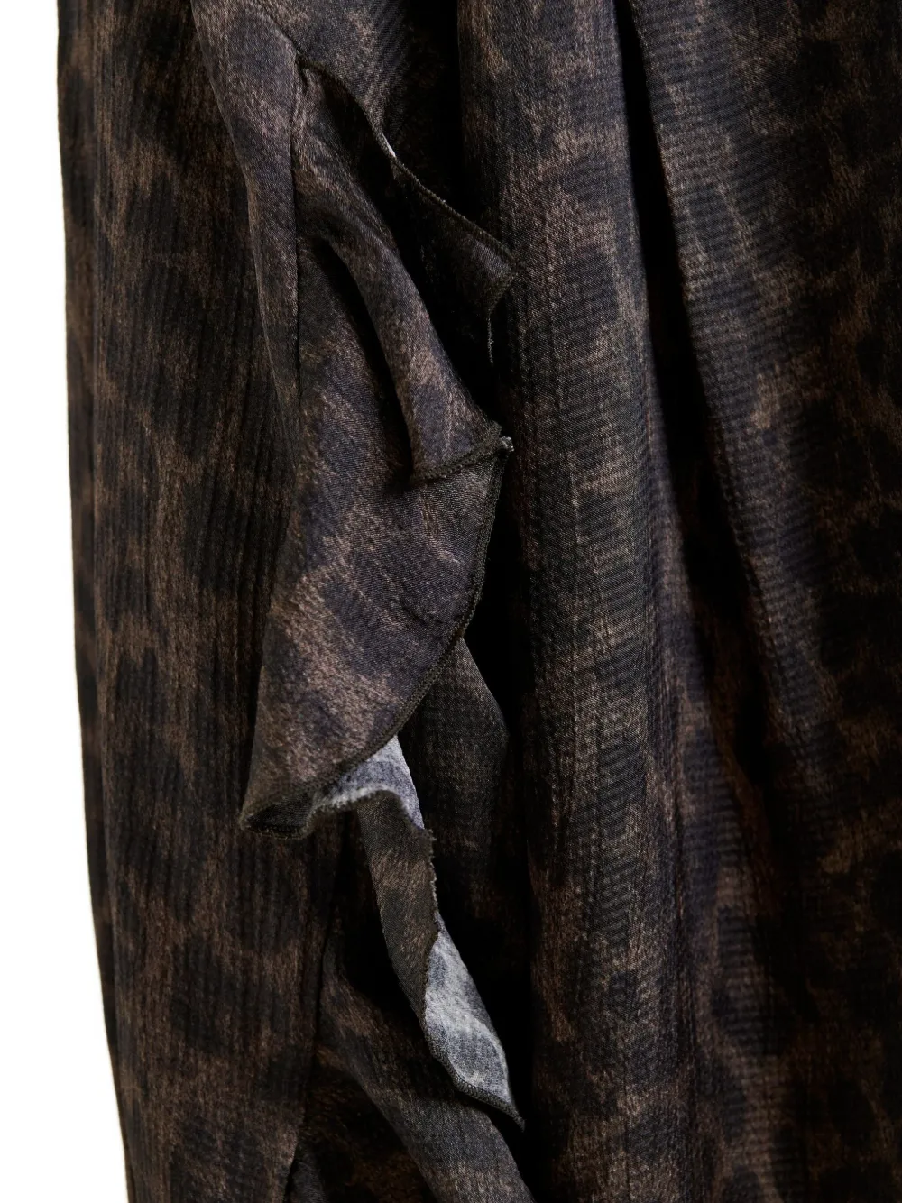 Essentiel Antwerp Ilorin Leopard-print Ruffled Shirt In Black