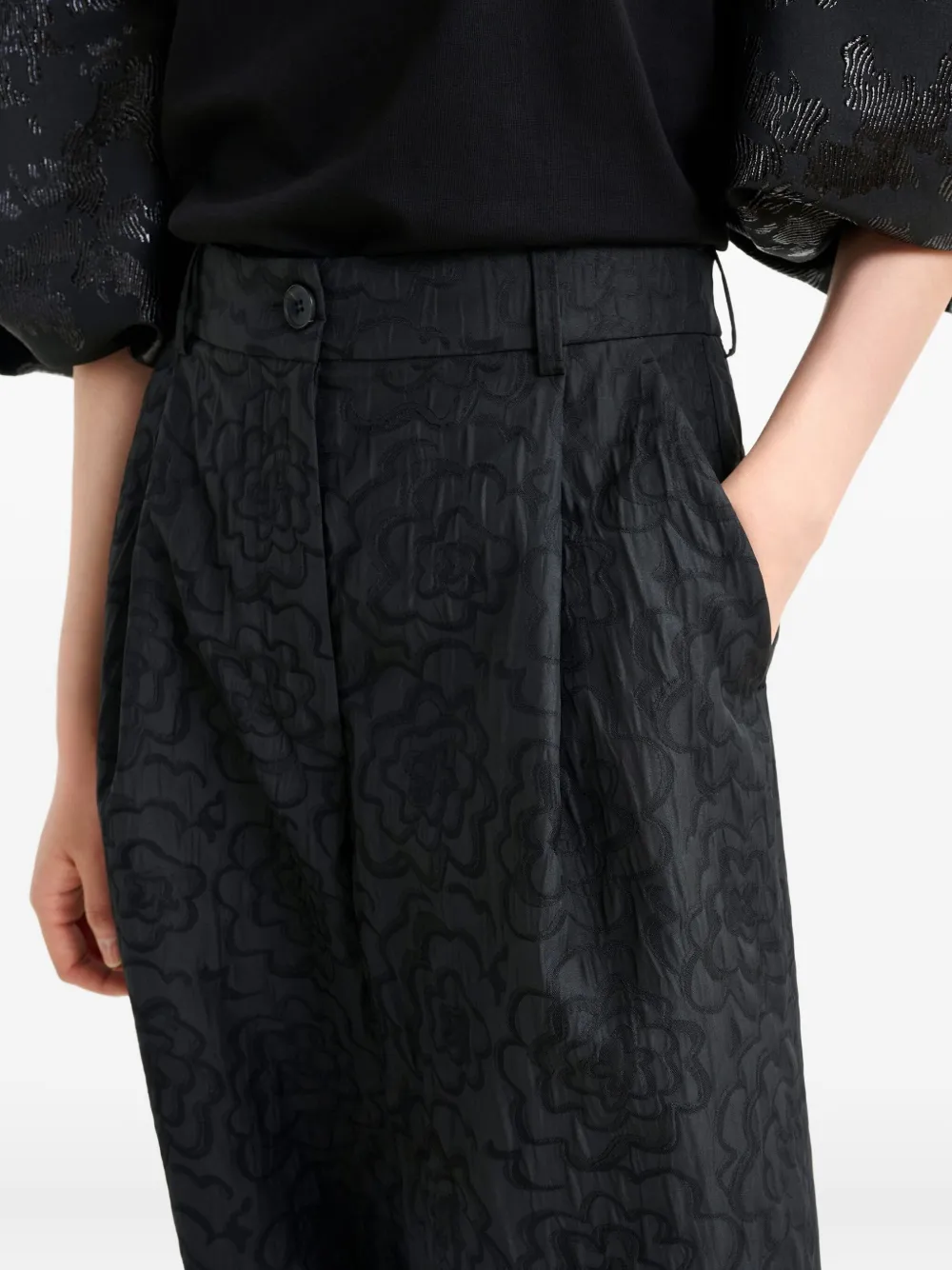 Essentiel Antwerp Instore Jacquard Pleated Trousers In Black