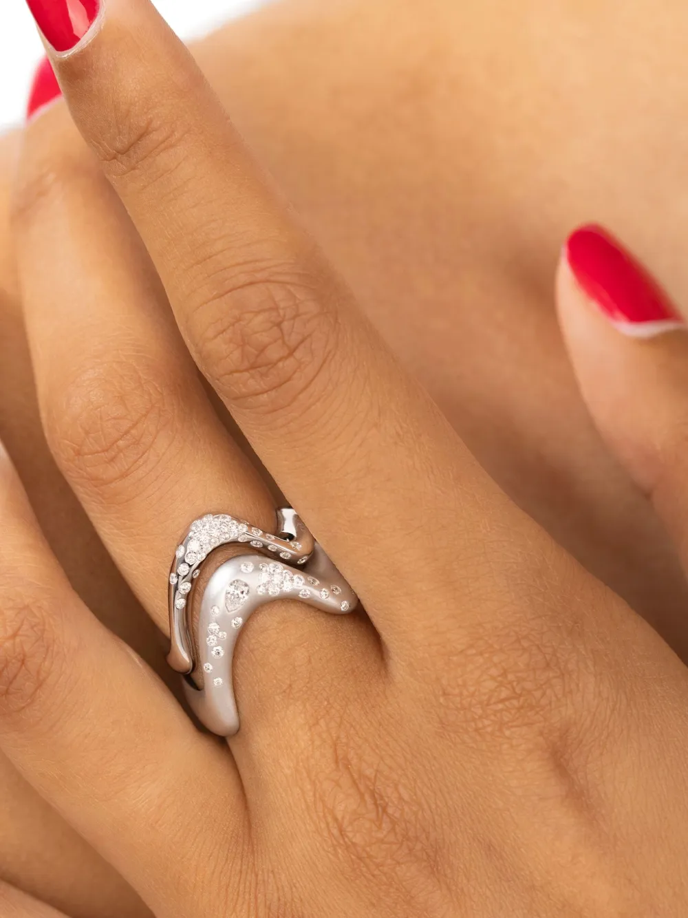 Mimia Leblanc anillo Swoon en oro blanco de 18kt con diamantes | Image 2