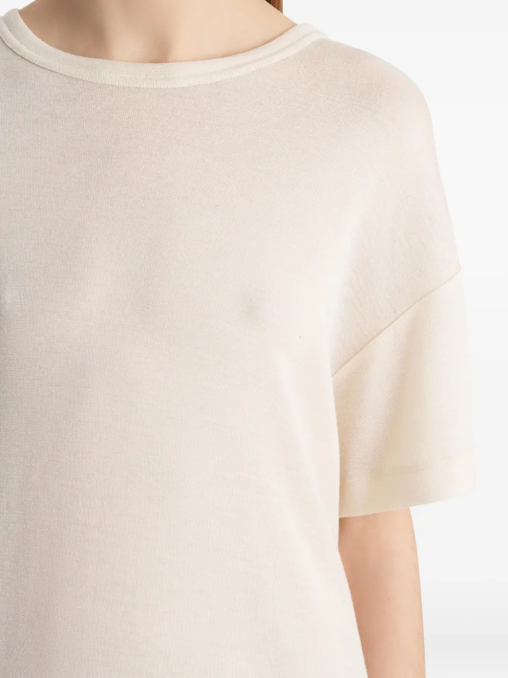 KHAITE Maeve T-shirt met korte mouwen Beige