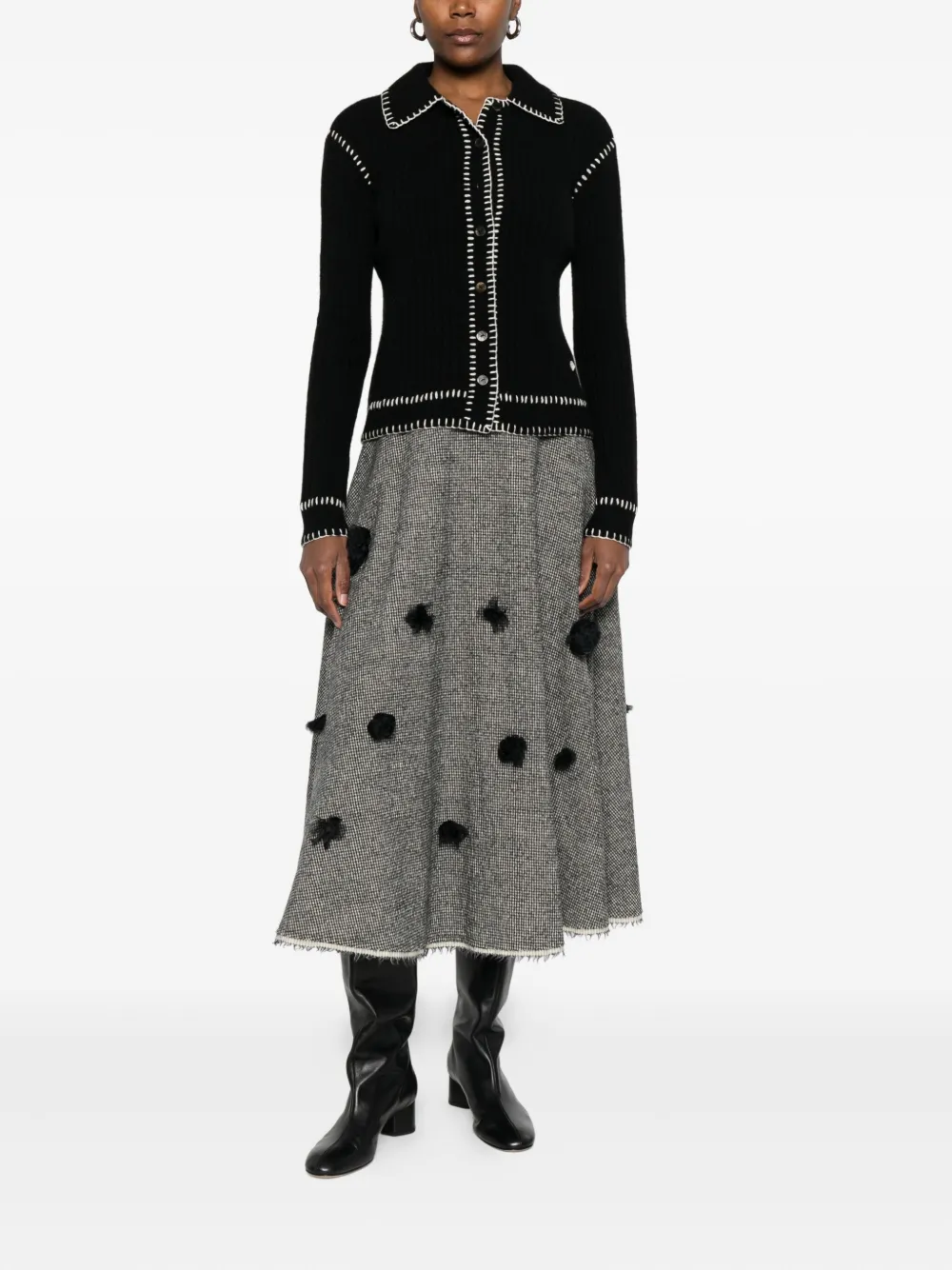 A Tentative Atelier floral-appliqué skirt | A-Line Skirts | Image 2