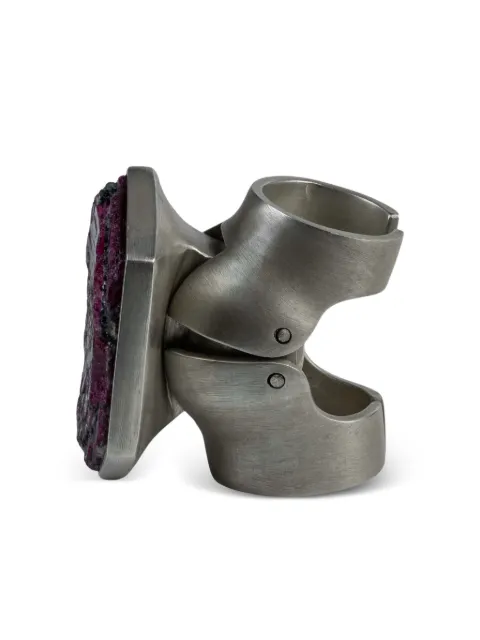 Parts of Four anillo en plata de ley con rubí en colaboración con Fangophilia