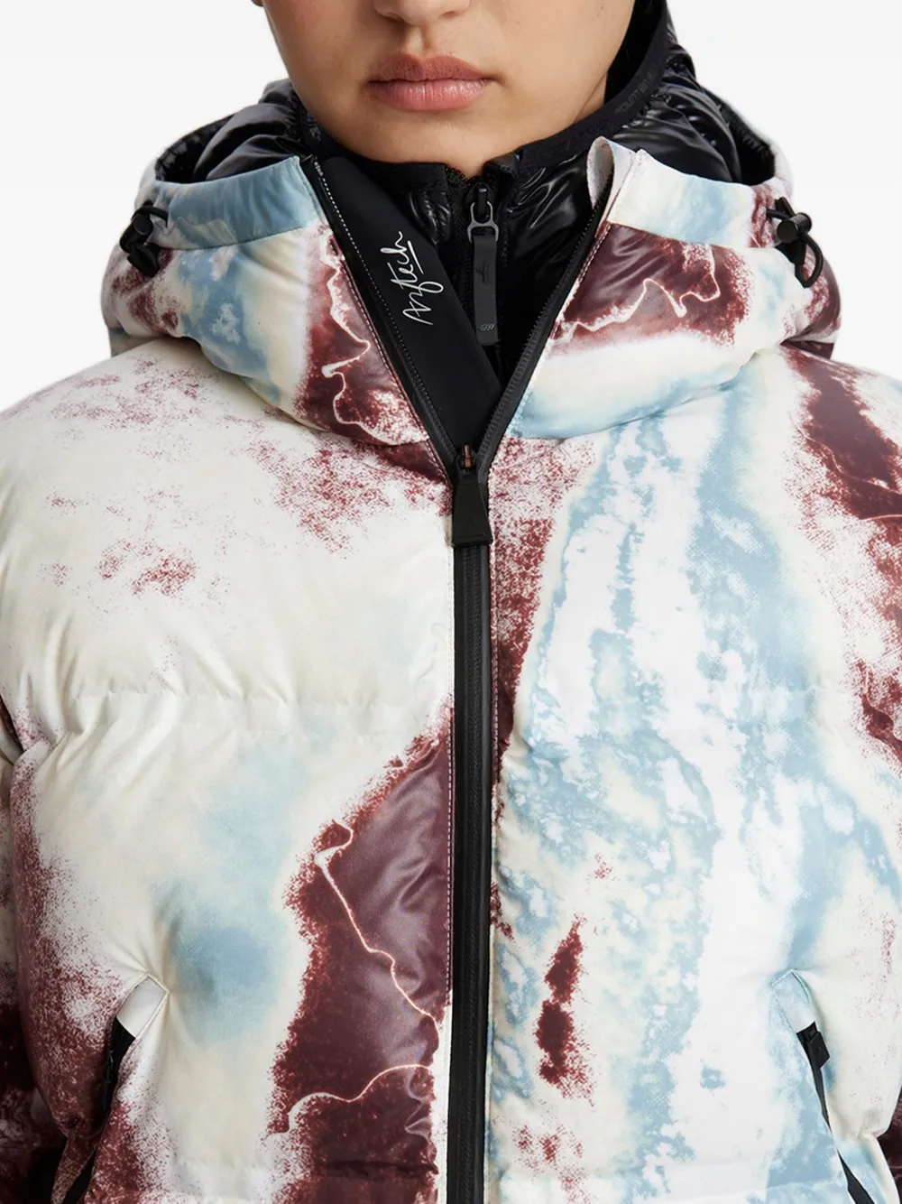 Aztech Mountain Minnie Nuke jack met capuchon Wit