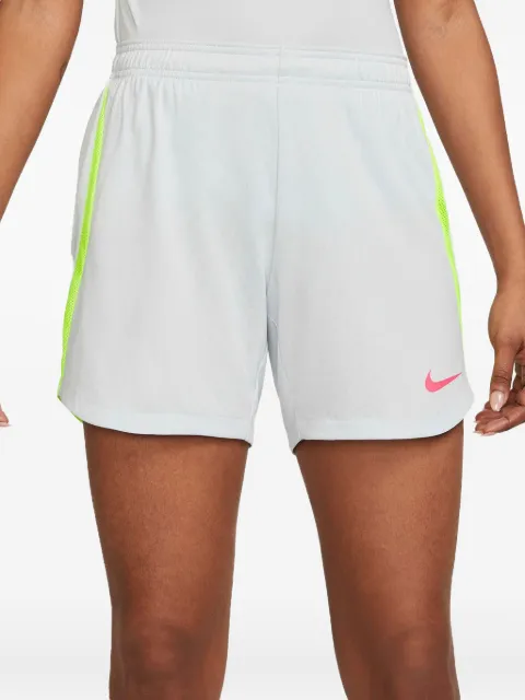 Nike shorts con pretina elástica