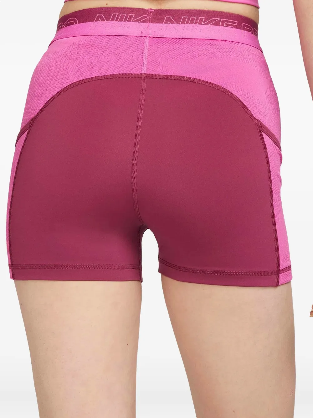 Nike Shorts met zak Roze