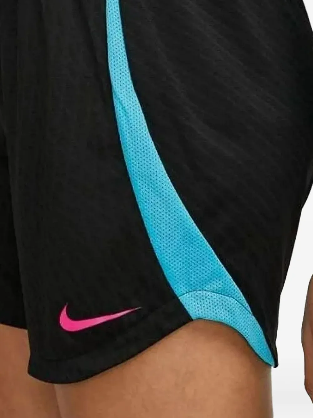 Nike Swoosh Shorts In Blue
