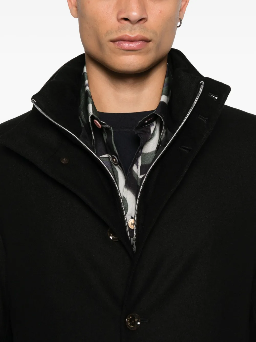 Montecore Gewatteerd jack met knopen Zwart