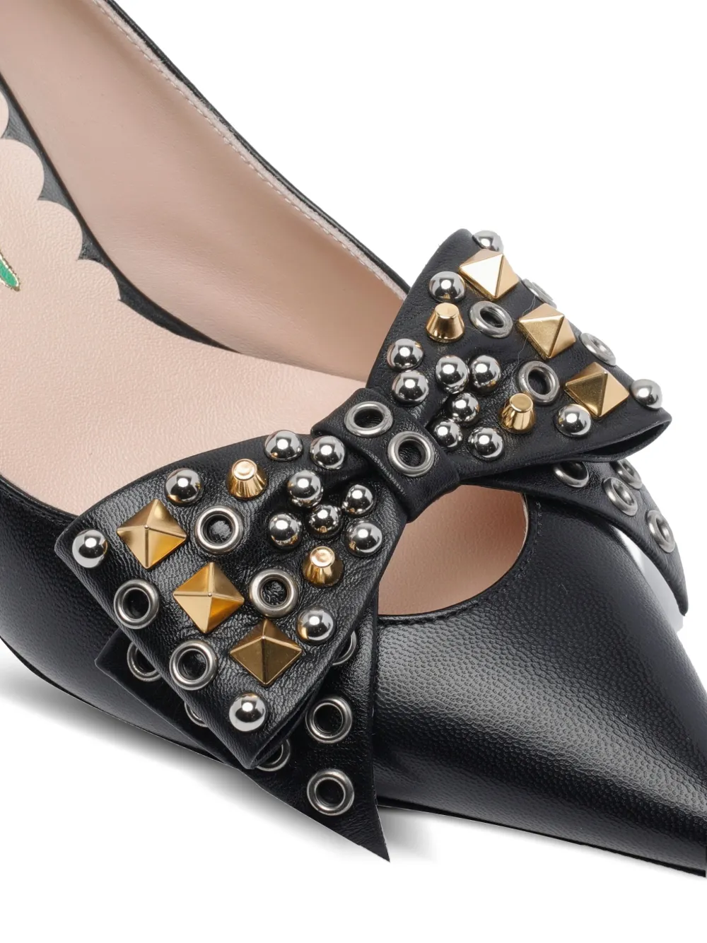 Valentino Garavani 65mm pumps met studs en strik Zwart