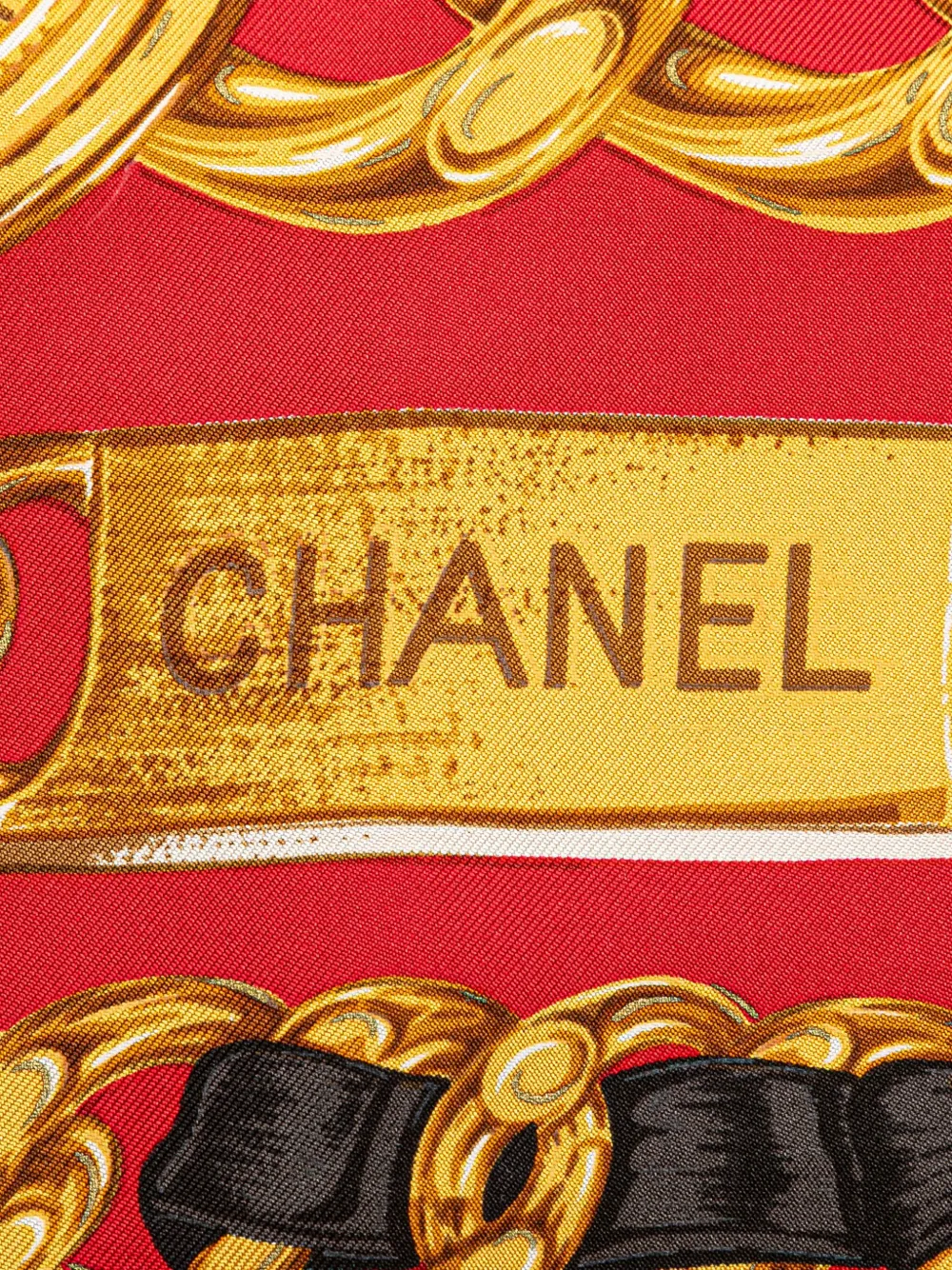 Pre-owned Chanel 20th Century Cc Medallion Chain Print Silk Scarf Scarves In Red