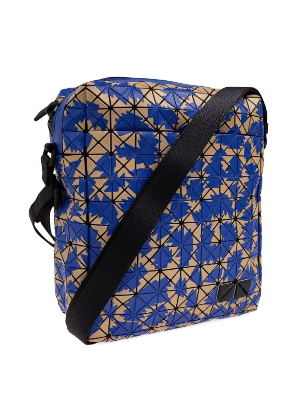 Bao Bao Issey Miyake Voyager Dapple Crossbody Bag | Blue | FARFETCH CA