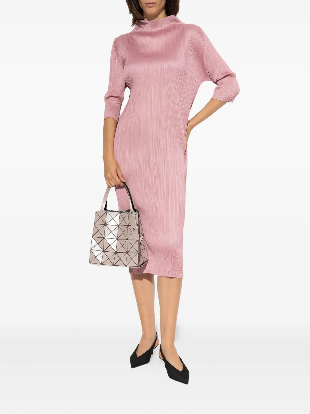 Pleats Please Issey Miyake pleated funnel-neck midi dress - Roze