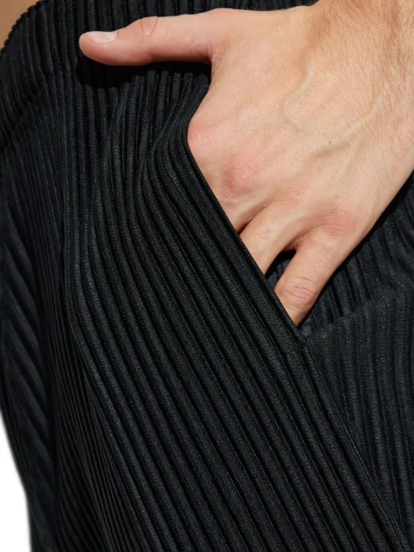 HOMME PLISSÉ ISSEY MIYAKE プリーツパンツ 黒 Homme Plissé Issey Miyake プリーツ パンツ | ブラック | FARFETCH JP