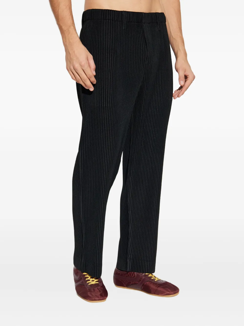 Homme Plissé Issey Miyake Kersey geplooide broek Zwart