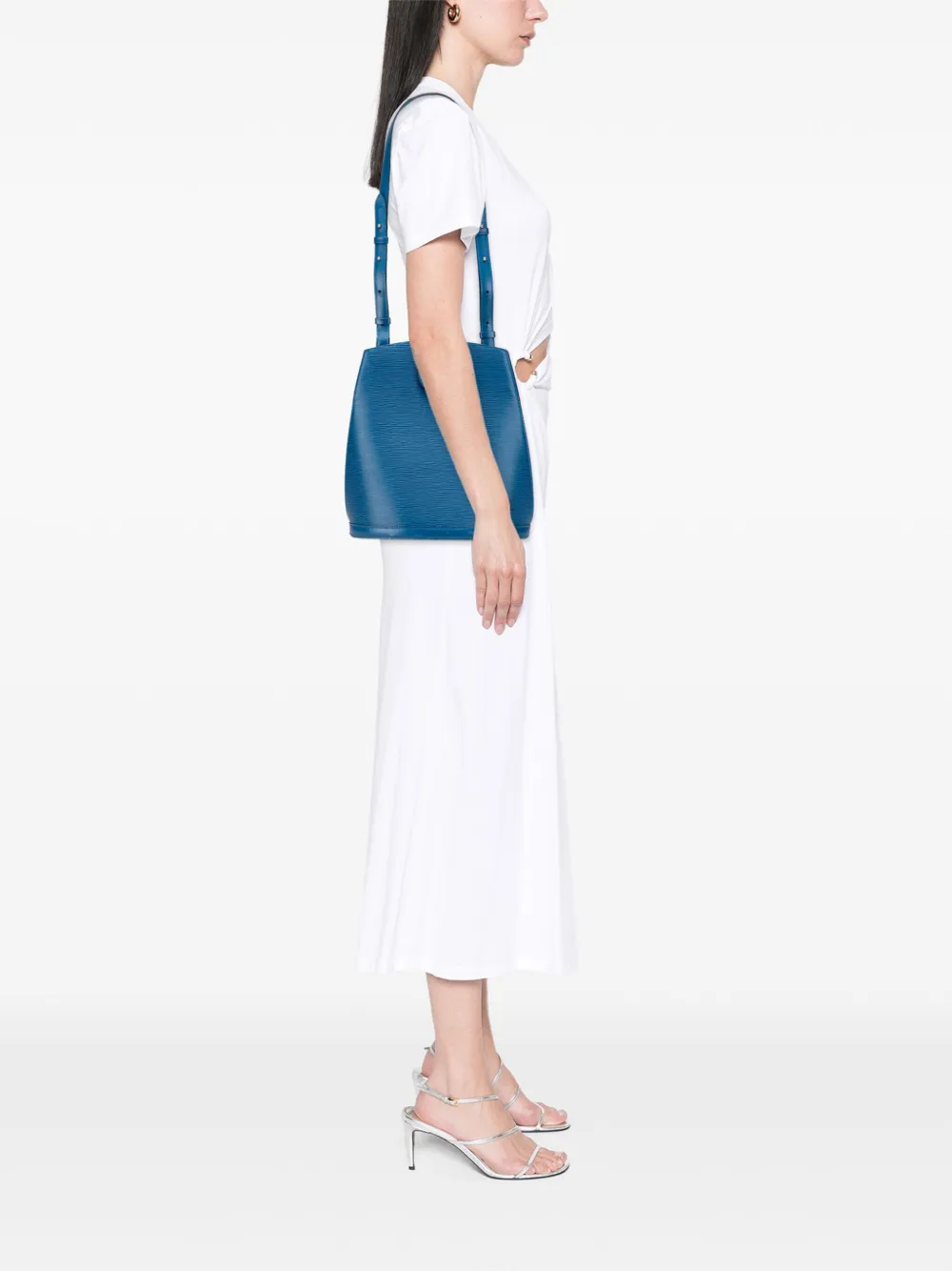 Louis Vuitton Pre-Owned 1997 Epi Cluny shoulder bag | Pre-Owned | Image 2