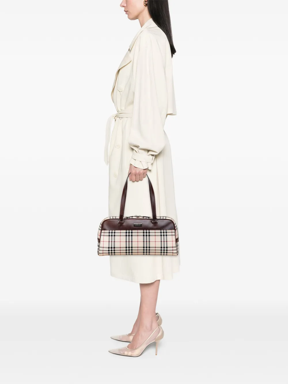 Pre-owned Burberry 2000-2017 House Check Canvas Shoulder Bag In Brown