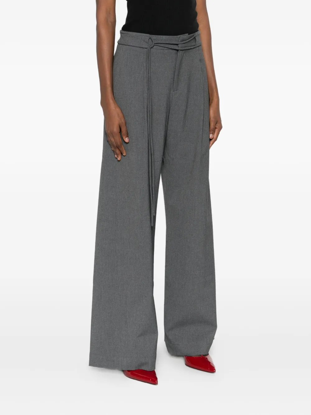Suncoo Pleated Trousers In Gray