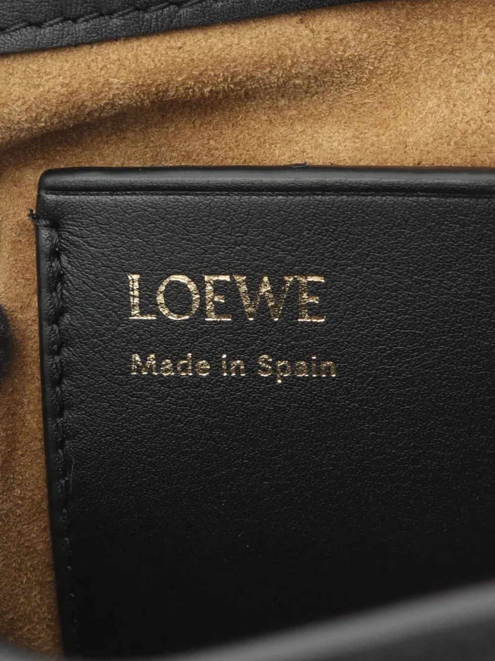 Loewe Pre-Owned 2010-2025 Leather Pebble Pouch shoulder bag | Pre-Owned | Image 2