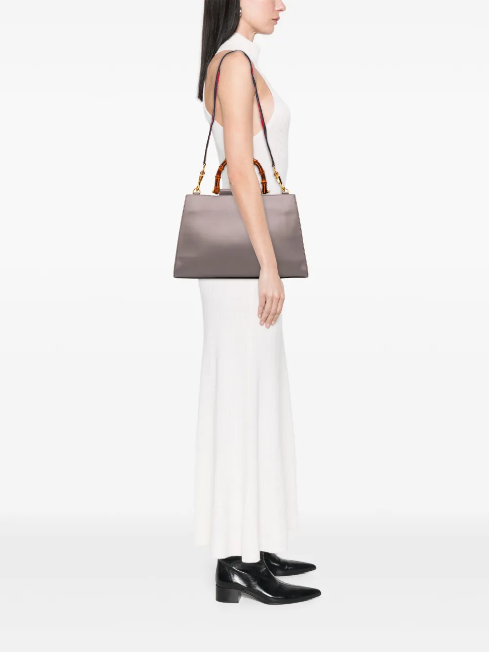 Gucci Pre-Owned 2016-2025 Medium Leather Bamboo Nymphaea satchel | Pre-Owned | Image 2