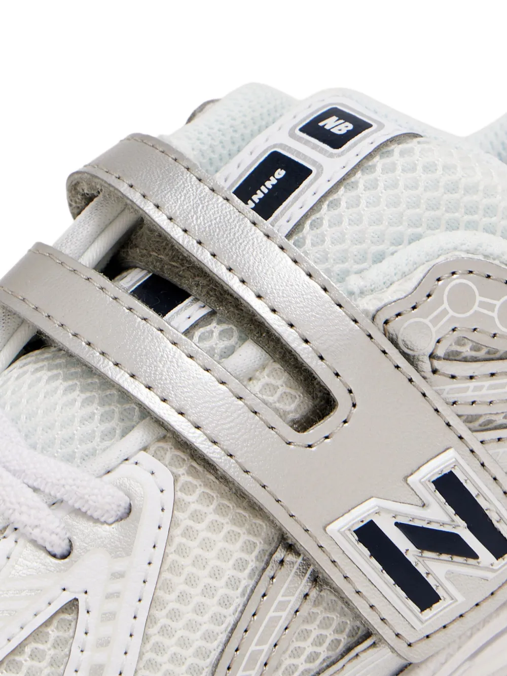 New Balance Sneakers met vlakken Wit