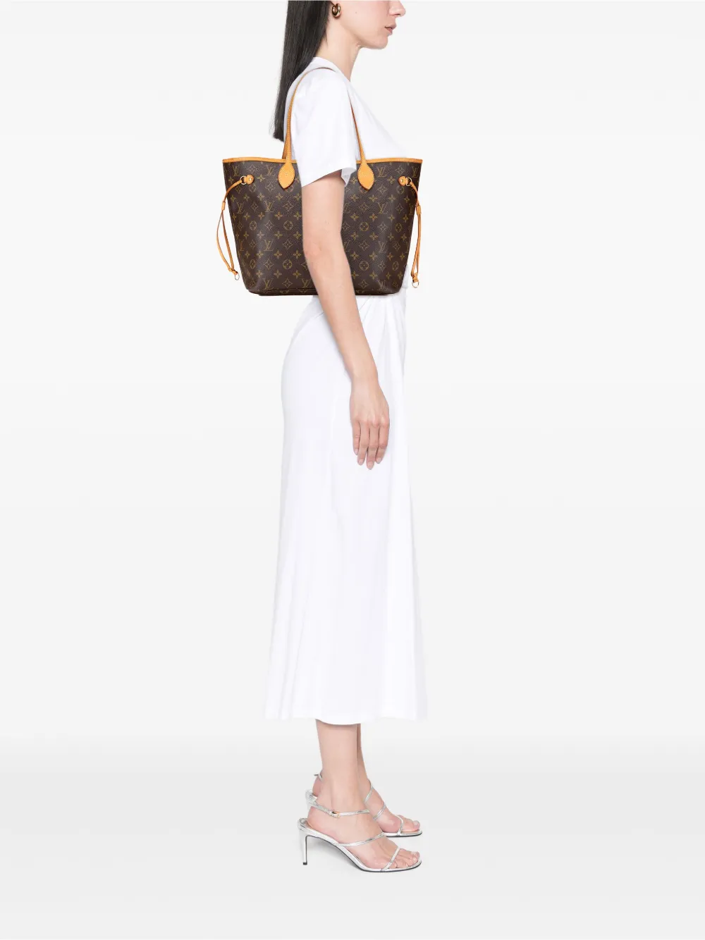 Pre-owned Louis Vuitton 2007 Monogram Neverfull Mm Tote Bag In Brown