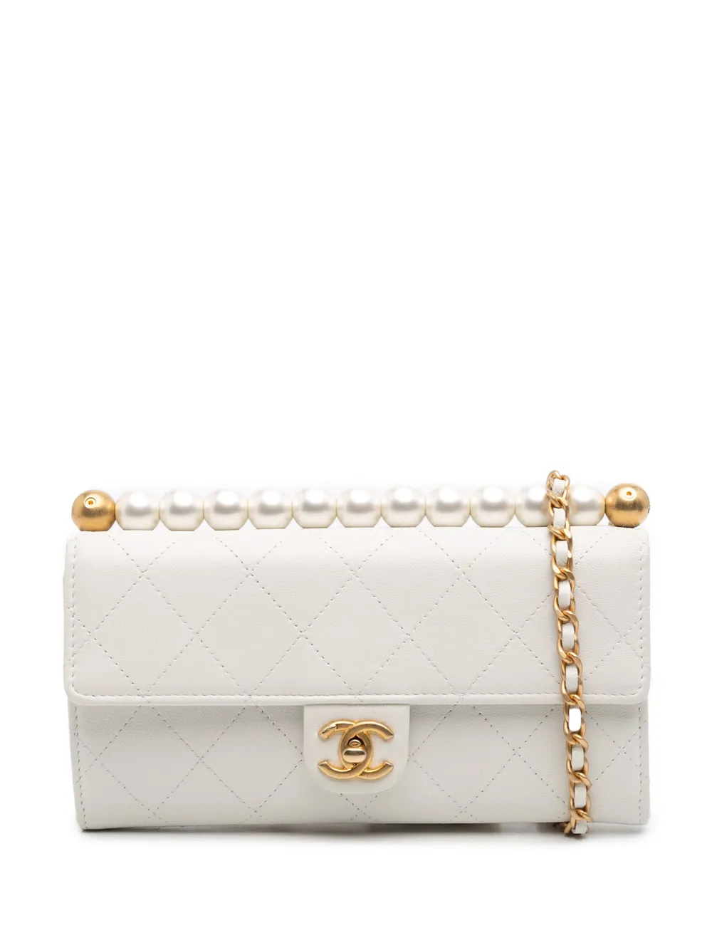 CHANEL Pre-Owned 2019 CC Quilted Goatskin Chic Pearls Wallet on Chain CHANEL Pre-Owned 2019 CC Quilted Goatskin Chic Pearls Wallet on Chain