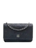 CHANEL Pre-Owned 2014 CC Quilted Metallic Fabric Wallet On Chain crossbody bag - Blue