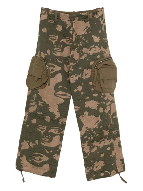 KidSuper pantalones cargo con estampado militar