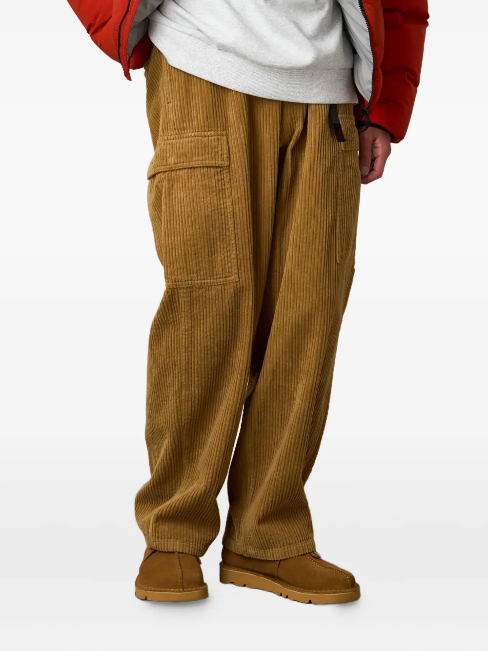 Gramicci Broek met ribfluwelen-effect en gespsluiting Bruin