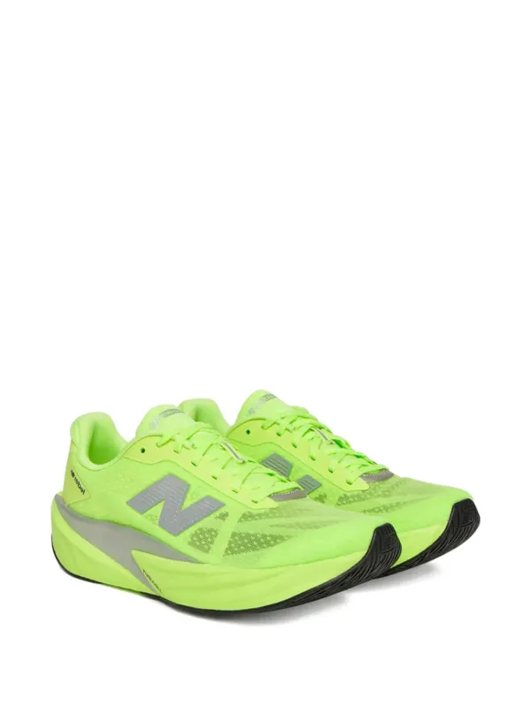 New Balance MFCXLZ5 スニーカー | グリーン | FARFETCH JP