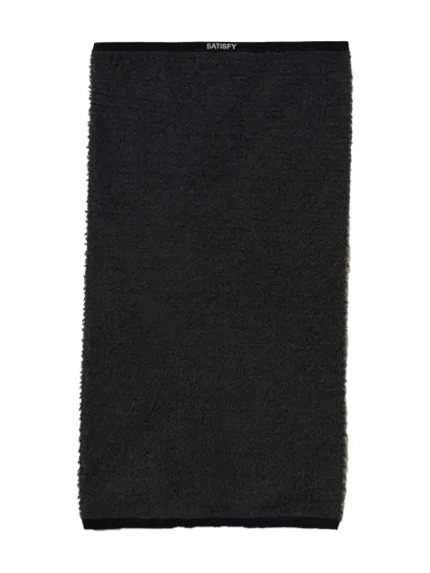 Satisfy logo-patch scarf
