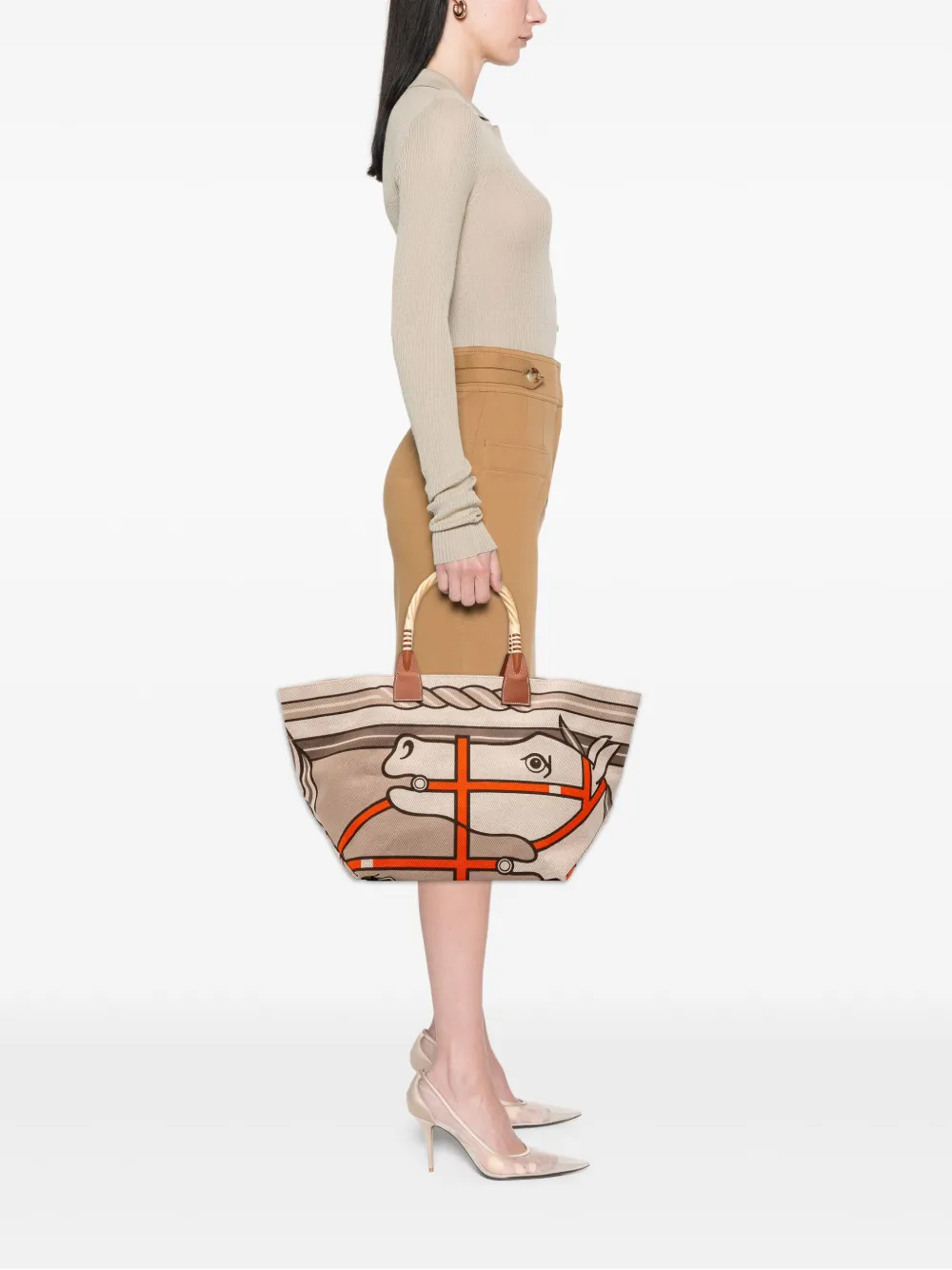 Hermès Pre-Owned 2013 Toile H Plume Quadrige au Fil Steeple 31 tote bag | Pre-Owned | Image 2